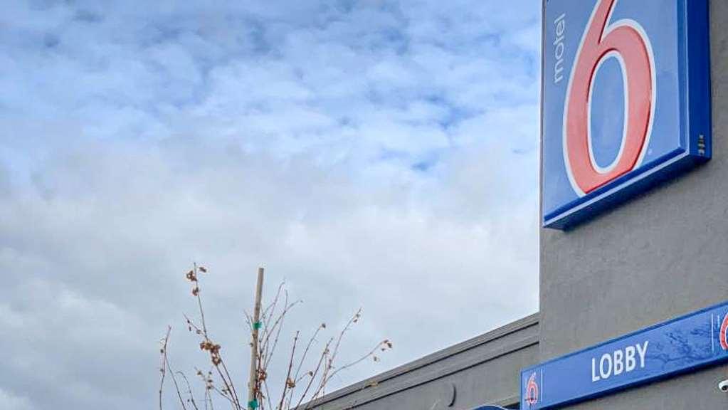 Motel 6 Louisville, Ky- Airport/ Fair Expo Zewnętrze zdjęcie